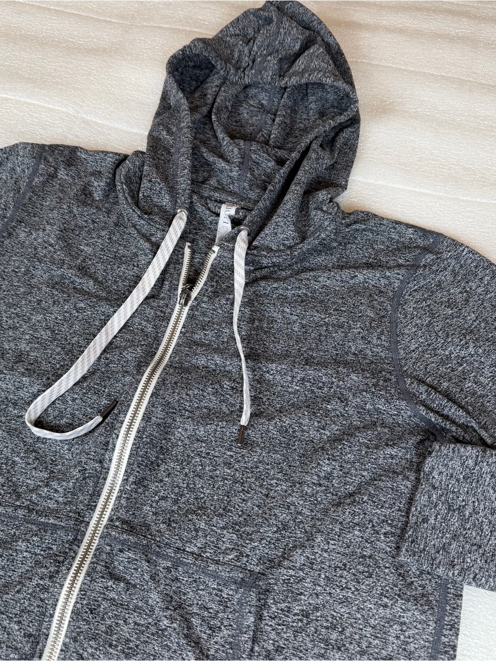 Vuori Women’s Large Heather Gray Halo Performance Jacket Full Zip Hoodie VW201